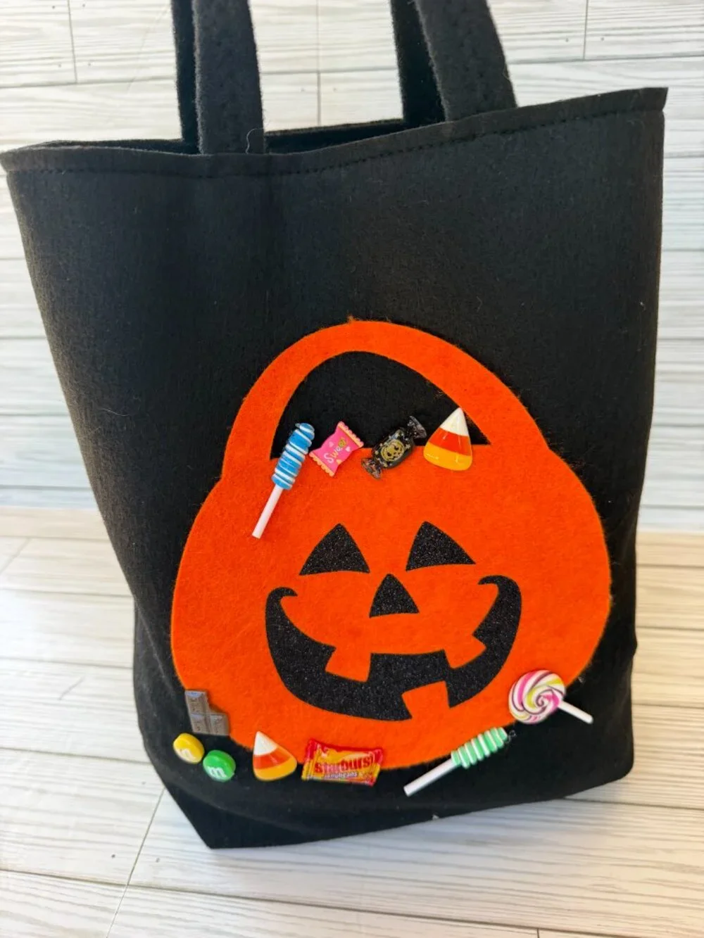 Pumpkin Halloween Treat Bag, Handmade Felt Trick or Treat Bag, Kids Halloween